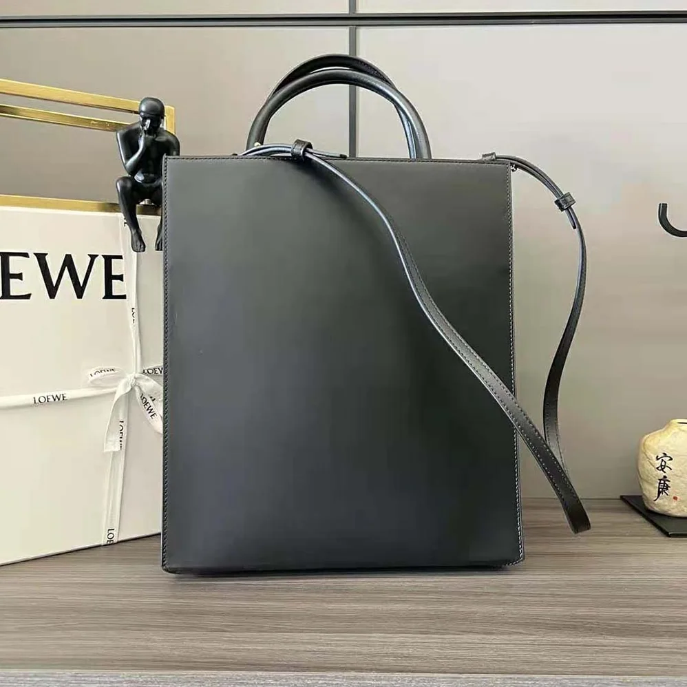 Loewe LOEWE Standard A4 Tote in Sleek Calfskin for Women in Black Loewe LOEWE Standard A4 Tote in Sleek Calfskin for Women in Black