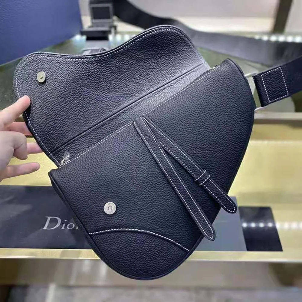 Dior Peter Doig Saddle Bag Black Grained Calfskin for Men Dior Peter Doig Saddle Bag Black Grained Calfskin for Men