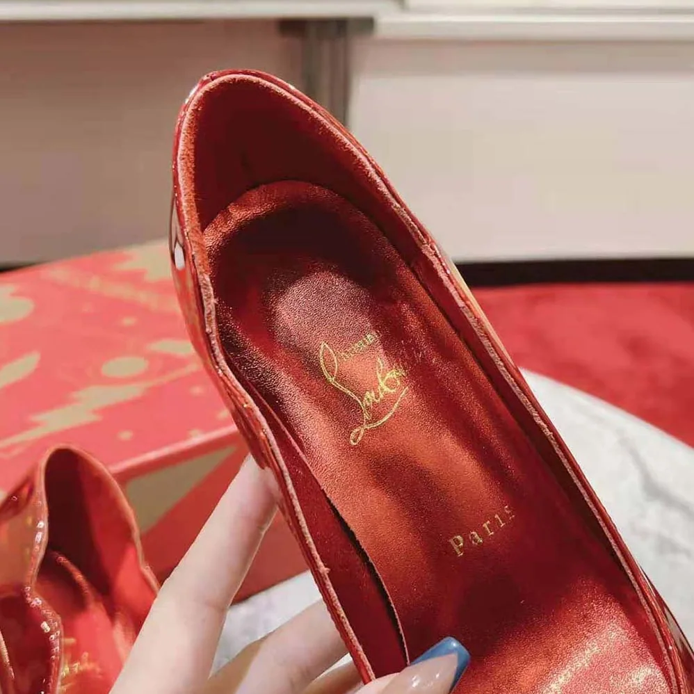 Christian Louboutin Lipstrass Pump 100 mm Heel Height for Women in Red Christian Louboutin Lipstrass Pump 100 mm Heel Height for Women in Red