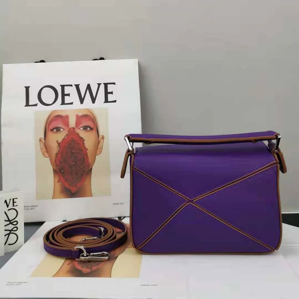 Loewe Mini Puzzle Bag in Classic Calfskin for Women in Purple Loewe Mini Puzzle Bag in Classic Calfskin for Women in Purple