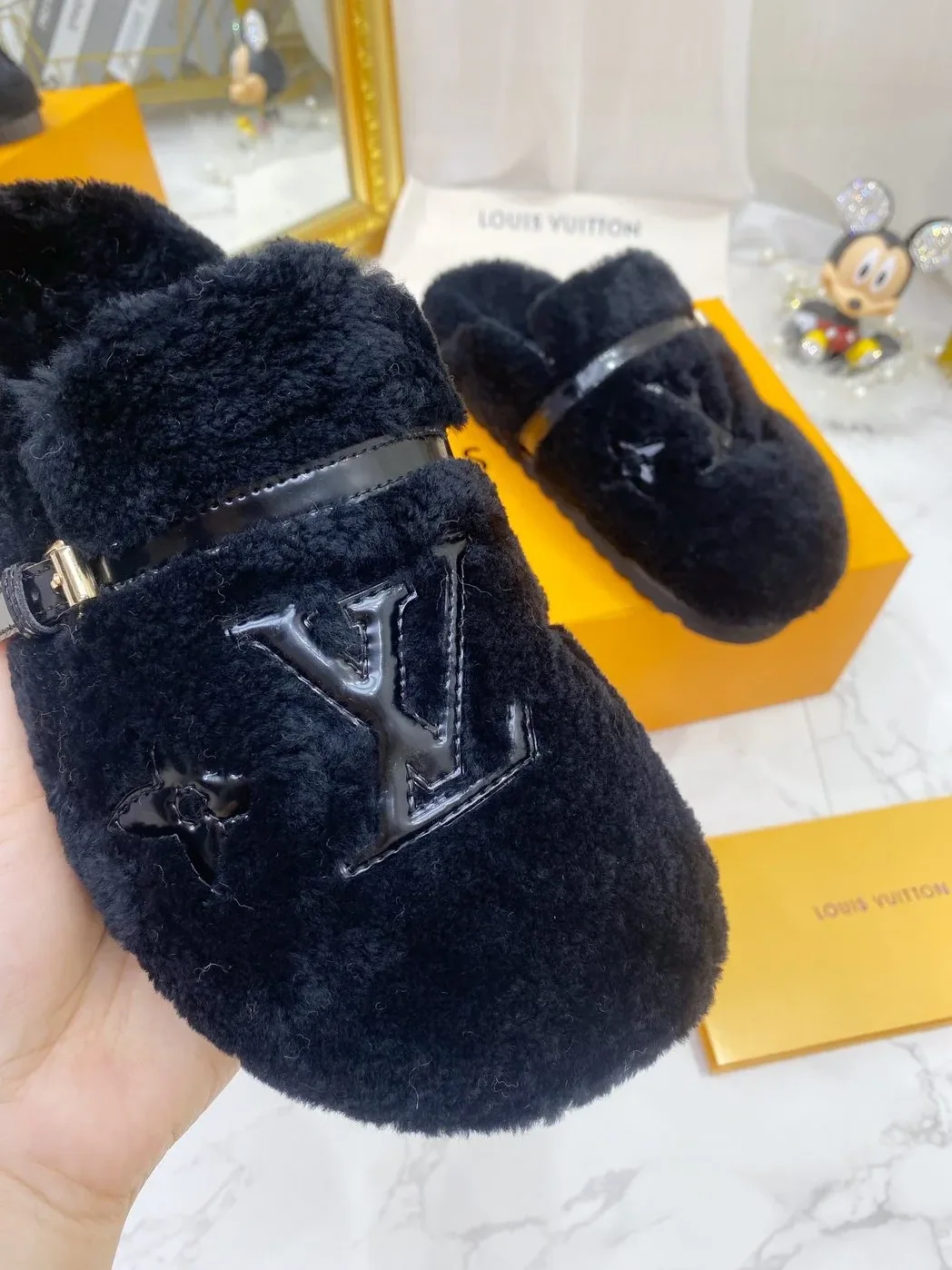 Louis Vuitton Winterbreak Flat Comfort Mule Dark Blue for Women