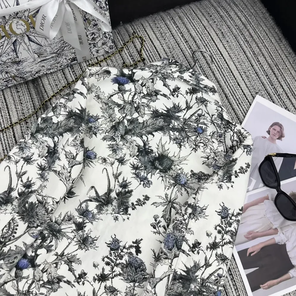 Dior Caro Jacket White Cotton Denim with Blue Dior Chardons Motif for Women Dior Caro Jacket White Cotton Denim with Blue Dior Chardons Motif for Women