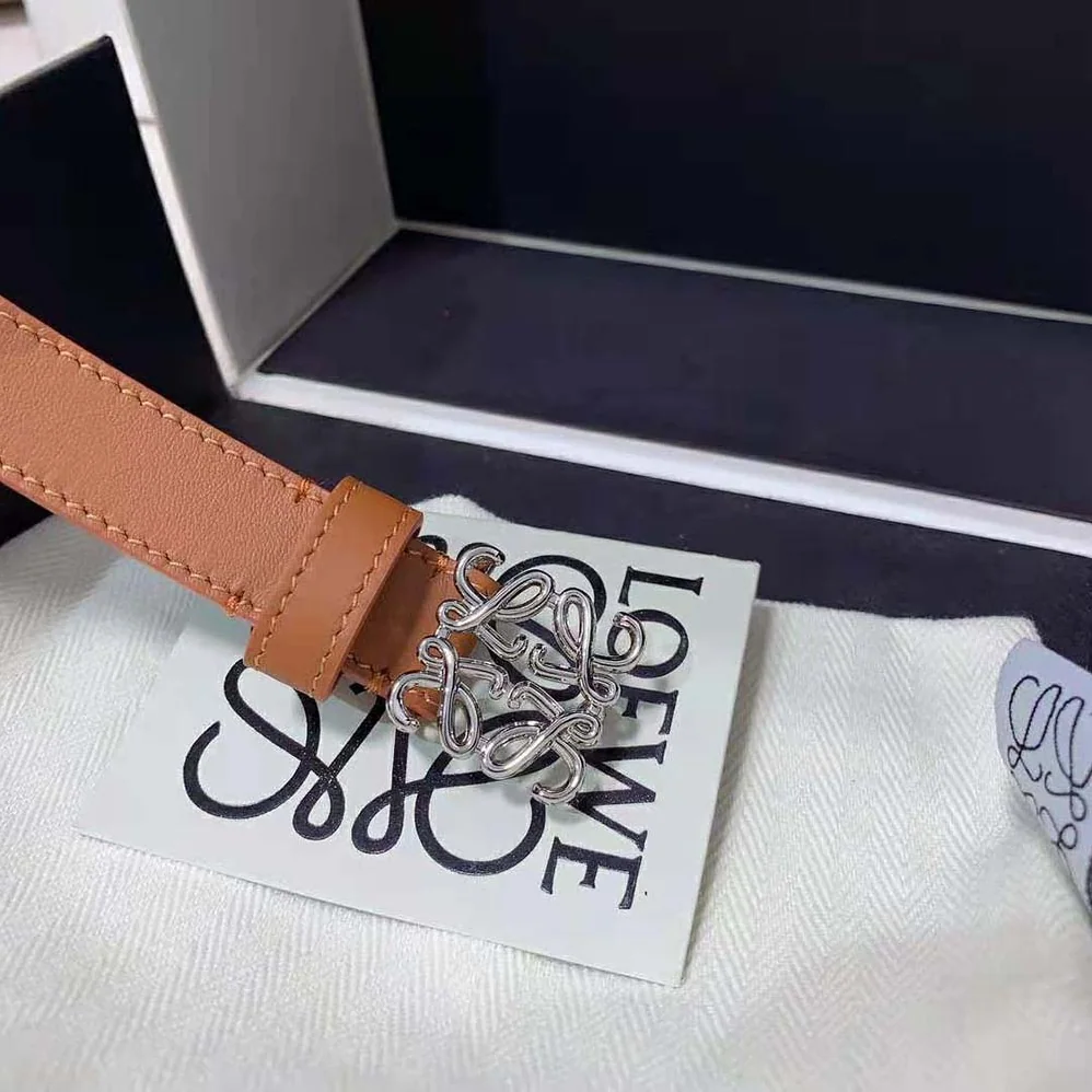 Loewe Anagram Belt in Pebble Grain Calfskin for Women in Tan Loewe Anagram Belt in Pebble Grain Calfskin for Women in Tan