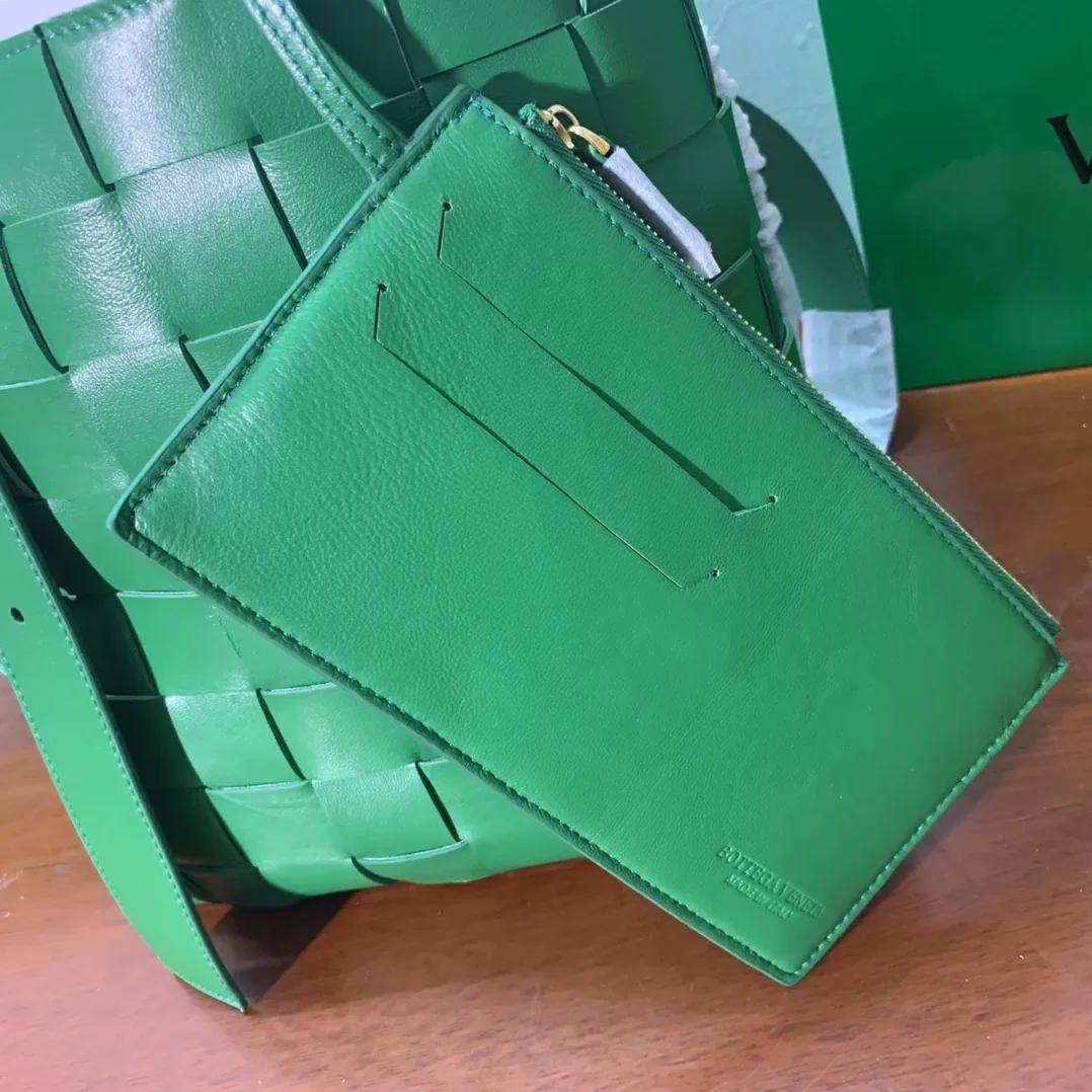 Bottega Veneta Shoulder Bag Nappa Green