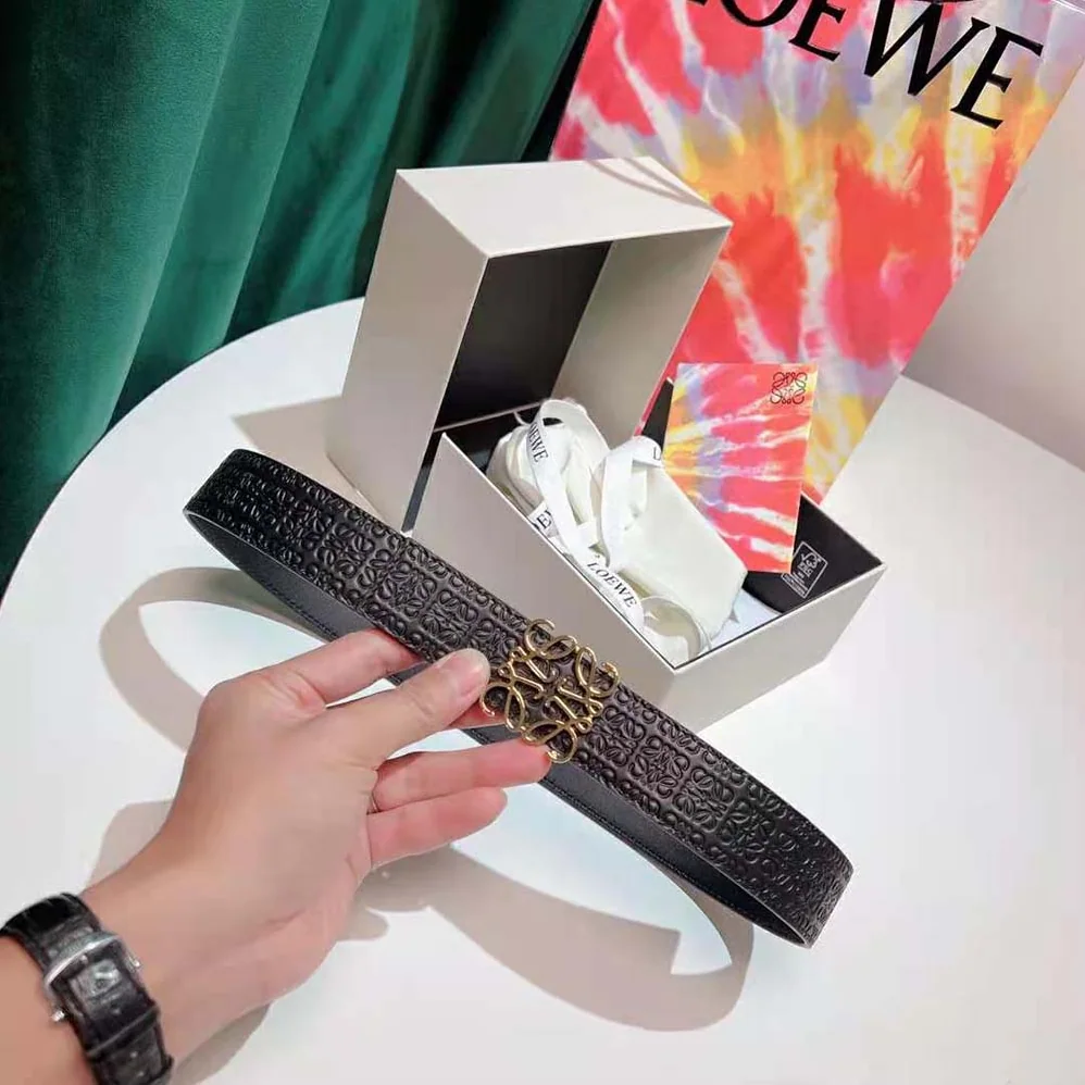 Loewe Anagram Belt in Silk Calfskin for Women in Black Loewe Anagram Belt in Silk Calfskin for Women in Black