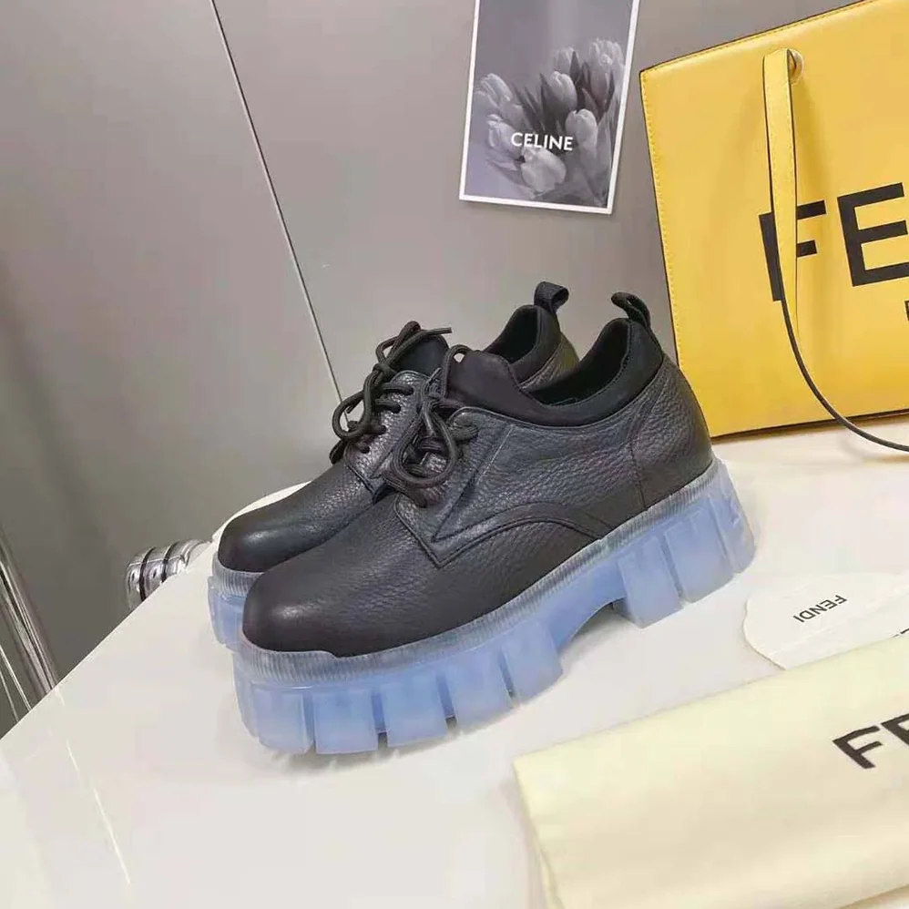 Fendi Force Black Leather Lace for Women in Ups Fendi Force Black Leather Lace for Women in Ups