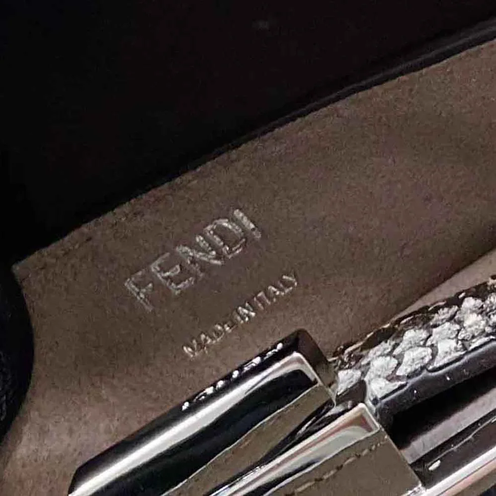 Fendi Peekaboo Iseeu Small Gray Full Grain Leather and Elaphe Bag for Women Fendi Peekaboo Iseeu Small Gray Full Grain Leather and Elaphe Bag for Women