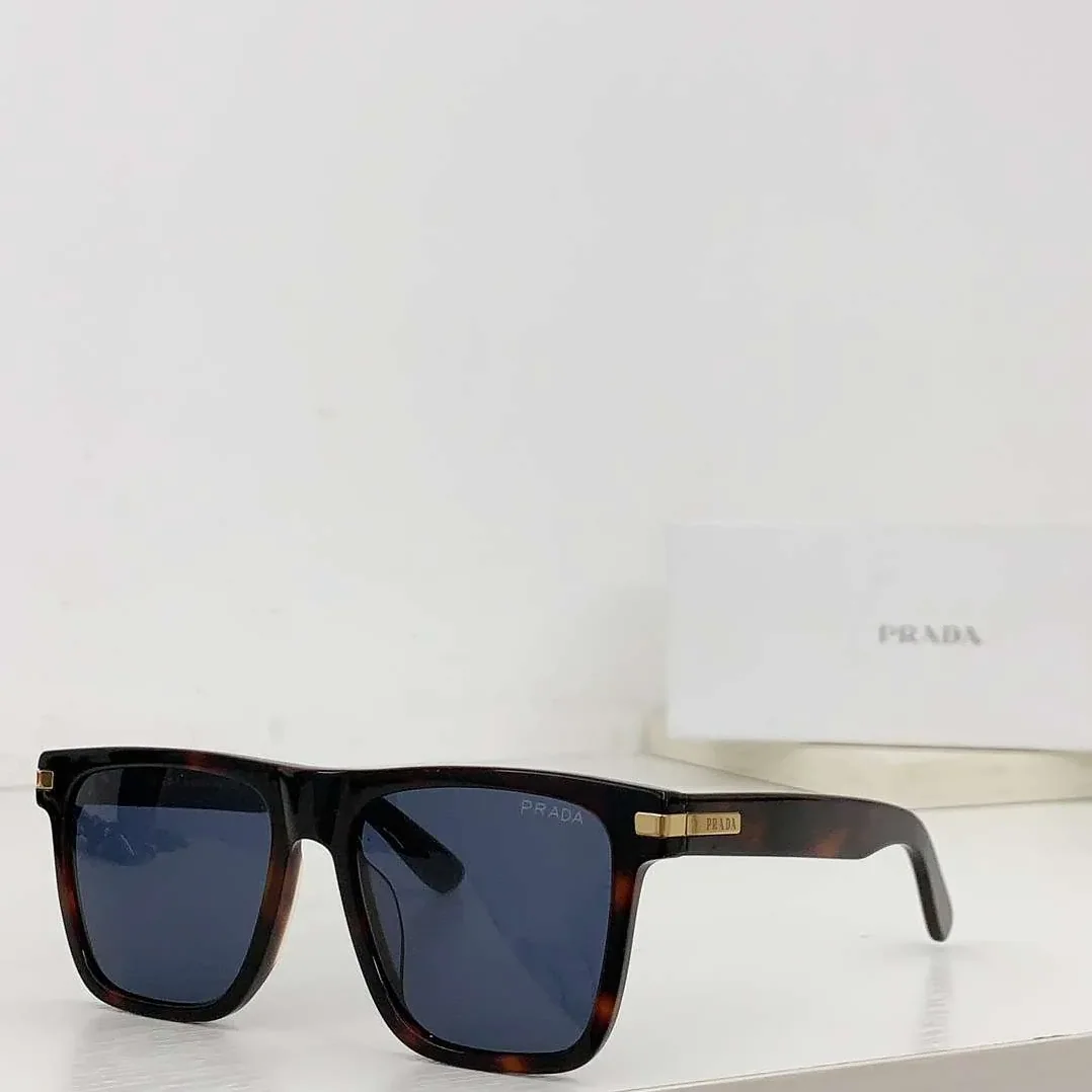 Prada Letter Logo Sunglasses Gold Prada Letter Logo Sunglasses Gold