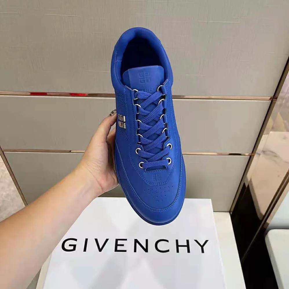 Givenchy G4 Sneakers in Leather for Men in Blue