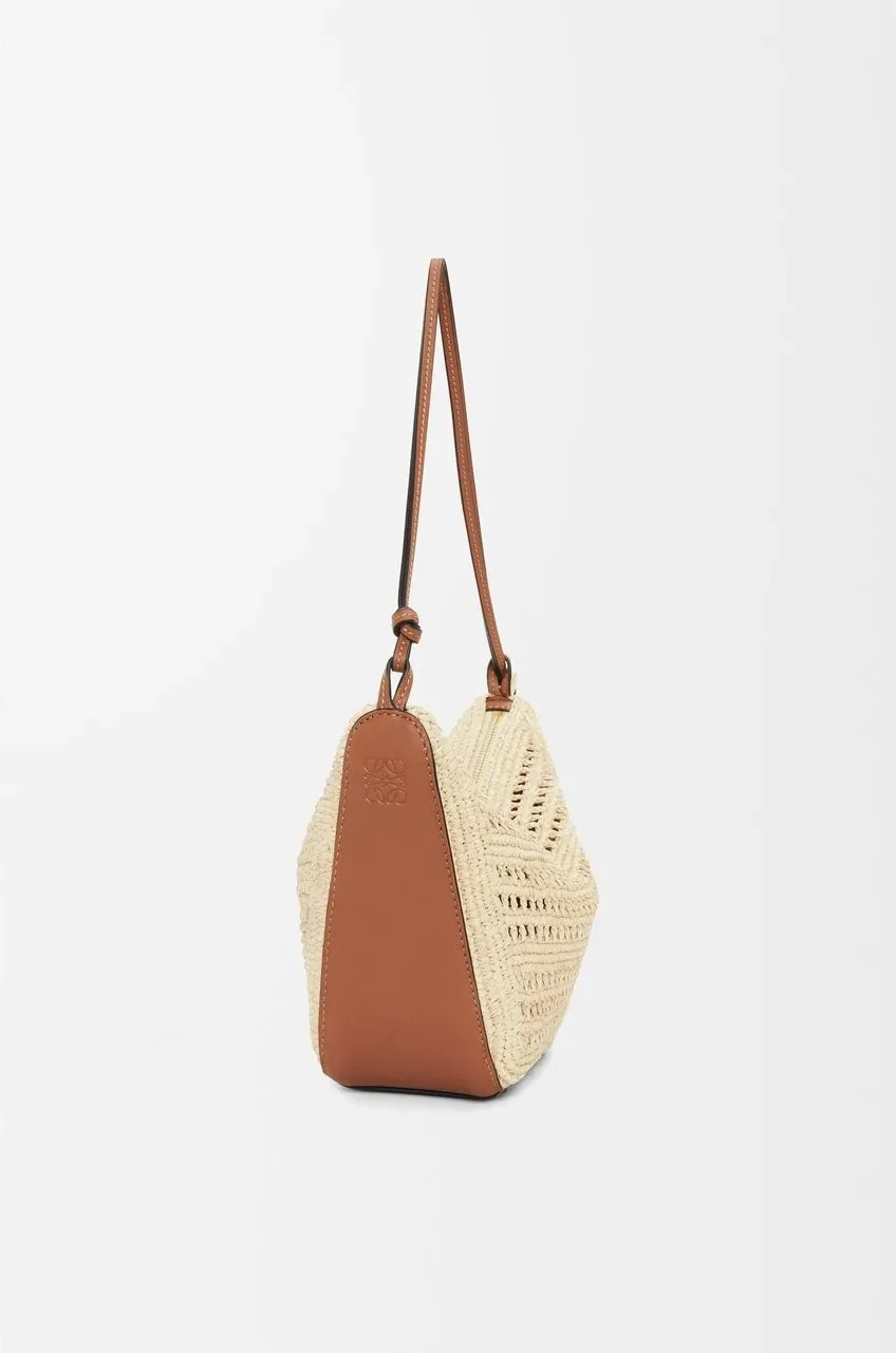 Loewe Mini Hammock Hobo Raffia Natural / - A538G13X09 Loewe Mini Hammock Hobo Raffia Natural / - A538G13X09