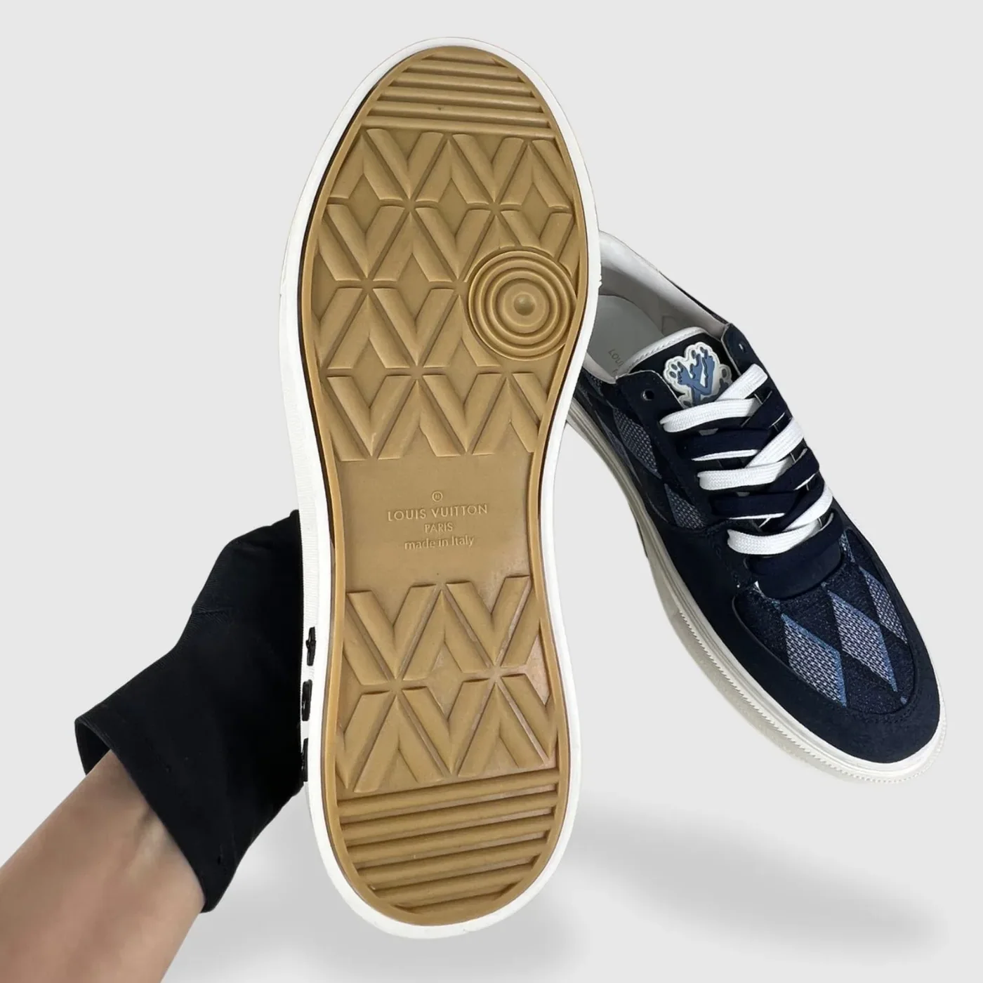 Louis Vuitton LV Ollie Richelieu Trainers Blue LV 1AAHRJ Louis Vuitton LV Ollie Richelieu Trainers Blue LV 1AAHRJ