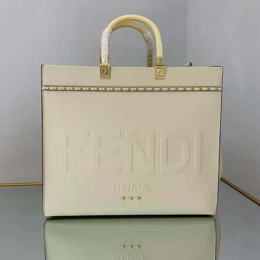 Fendi Sunshine Medium White Leather Shopper for Women