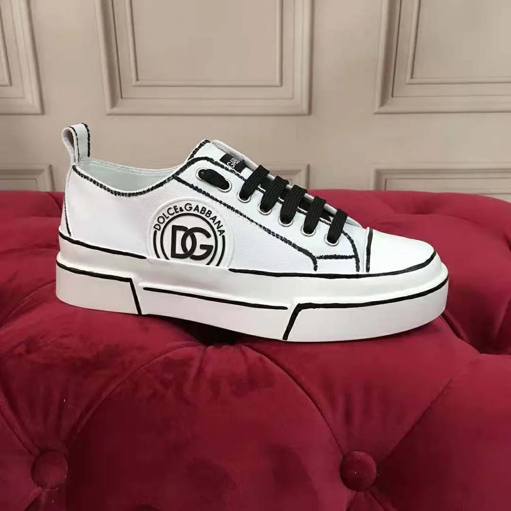 Dolce Gabbana D&G Hand-painted Canvas Portofino Light Sneakers for Women in White Dolce Gabbana D&G Hand-painted Canvas Portofino Light Sneakers for Women in White