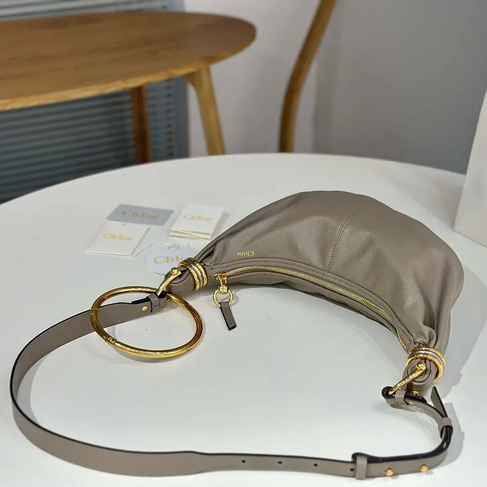 Chloe Small Bracelet Hobo Bag in Grained Leather for Women in Grey