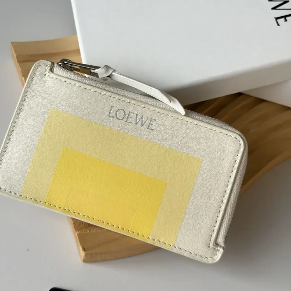 Loewe Coin Cardholder in Nappa Calfskin for Unisex in White Loewe Coin Cardholder in Nappa Calfskin for Unisex in White