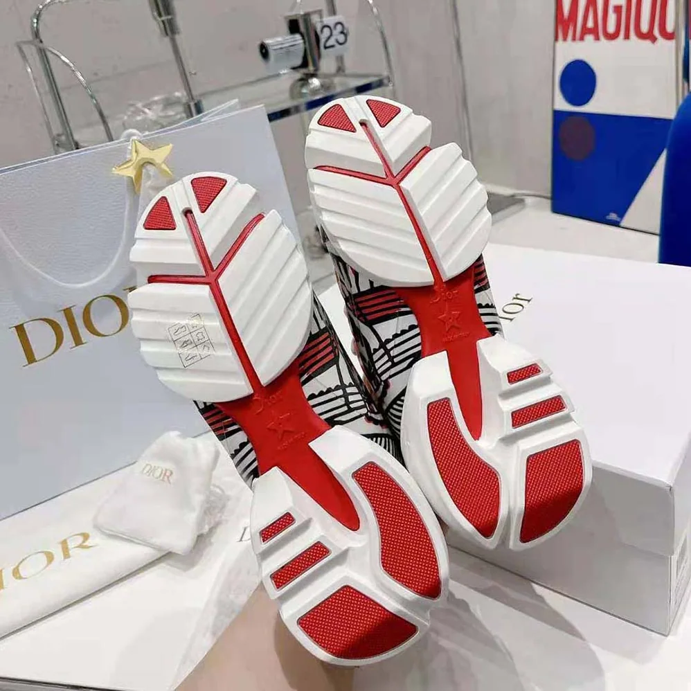 Dior D-Connect Sneaker White Technical Fabric with Red and Black Cupidon Print for Women Dior D-Connect Sneaker White Technical Fabric with Red and Black Cupidon Print for Women