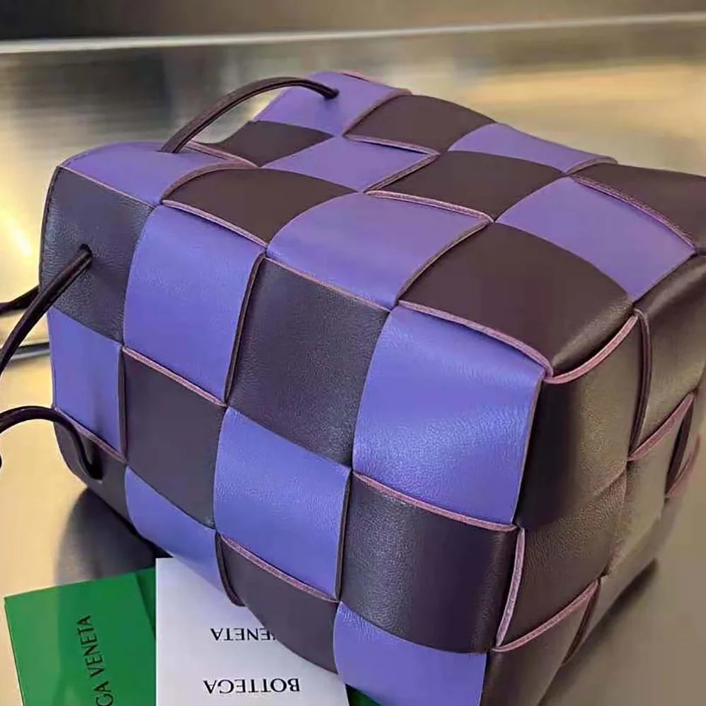 Bottega Veneta Small Cassette Cross-Body Bucket for Women in Purple