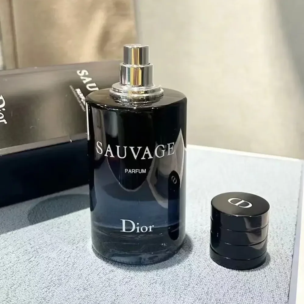 Dior Sauvage Parfum Parfum – Citrus and Woody Notes for Men in Refillable
