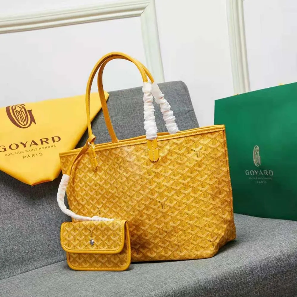 Goyard Sac Artois MM in Goyardine Canvas & Chevroches Calfskin for Women in Yellow Goyard Sac Artois MM in Goyardine Canvas & Chevroches Calfskin for Women in Yellow