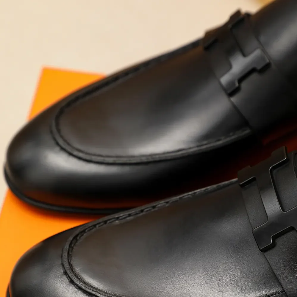 Hermes Honore Loafer in Calfskin for Men in Black