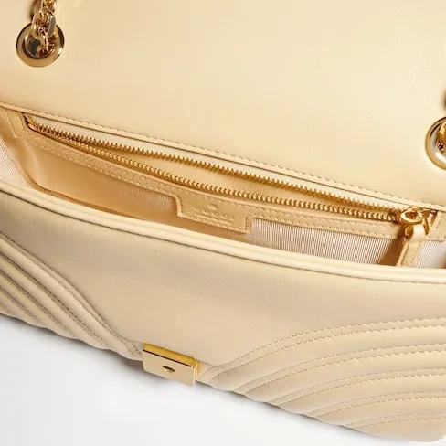Gucci Marmont Medium Shoulder Bag in Light Yellow Gold Hardware Gucci Marmont Medium Shoulder Bag in Light Yellow Gold Hardware
