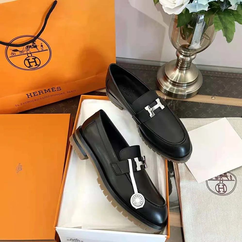 Hermes Faubourg Loafer in Glazed Calfskin for Women in Black Hermes Faubourg Loafer in Glazed Calfskin for Women in Black