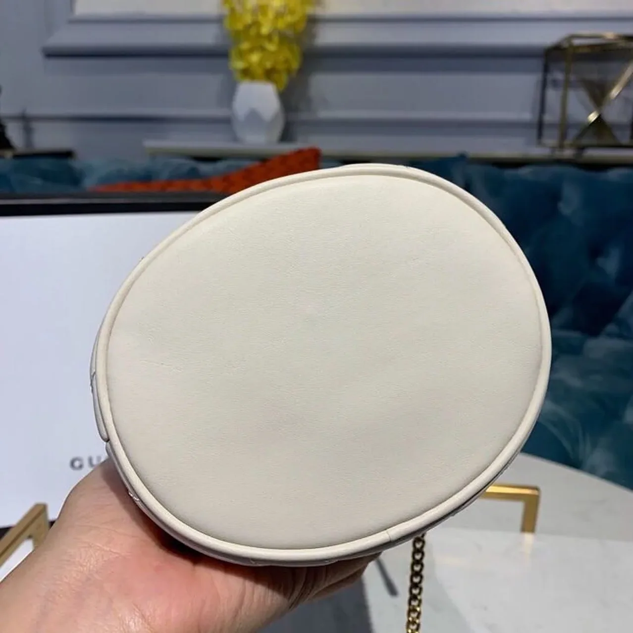 Gucci GG Marmont Mini Bucket Bag White Matelassé Chevron /
