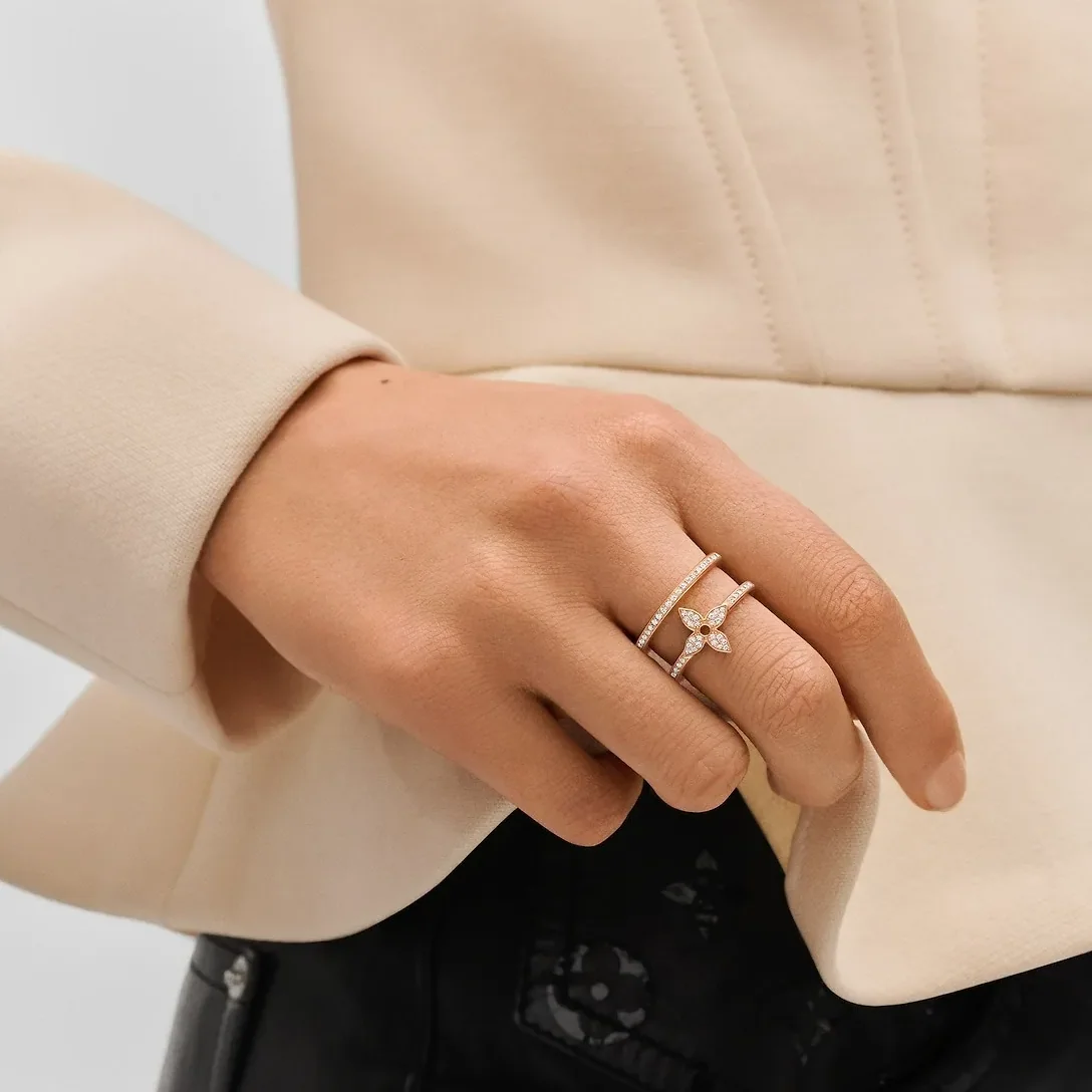 Louis Vuitton Idylle Blossom Two-Row Ring, White Gold And Diamonds - Q9N44F