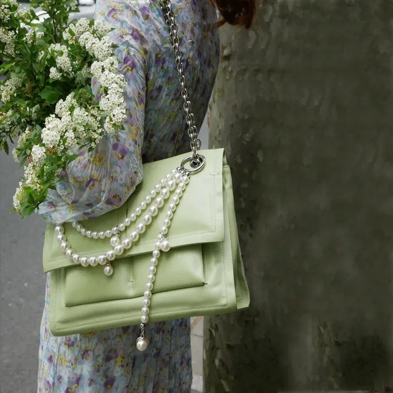 Premium Sense Avocado Green Chain Shoulder Bag