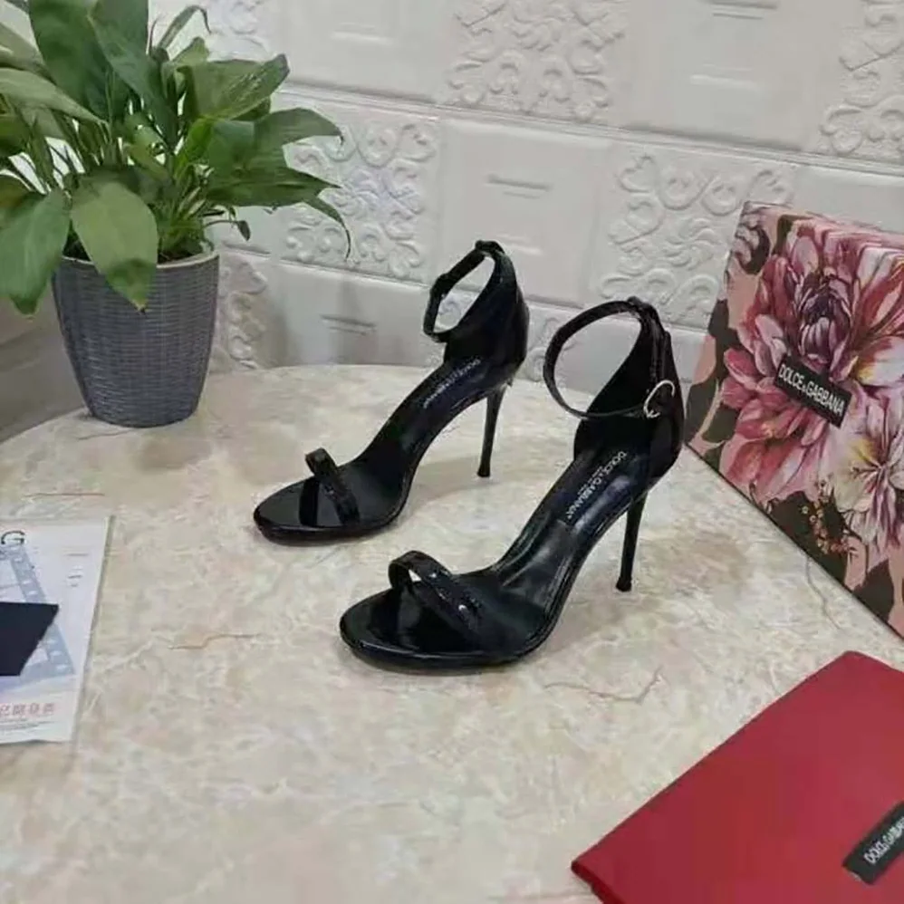 Dolce Gabbana D&G Polished Calfskin Sandals for Women in Black Dolce Gabbana D&G Polished Calfskin Sandals for Women in Black