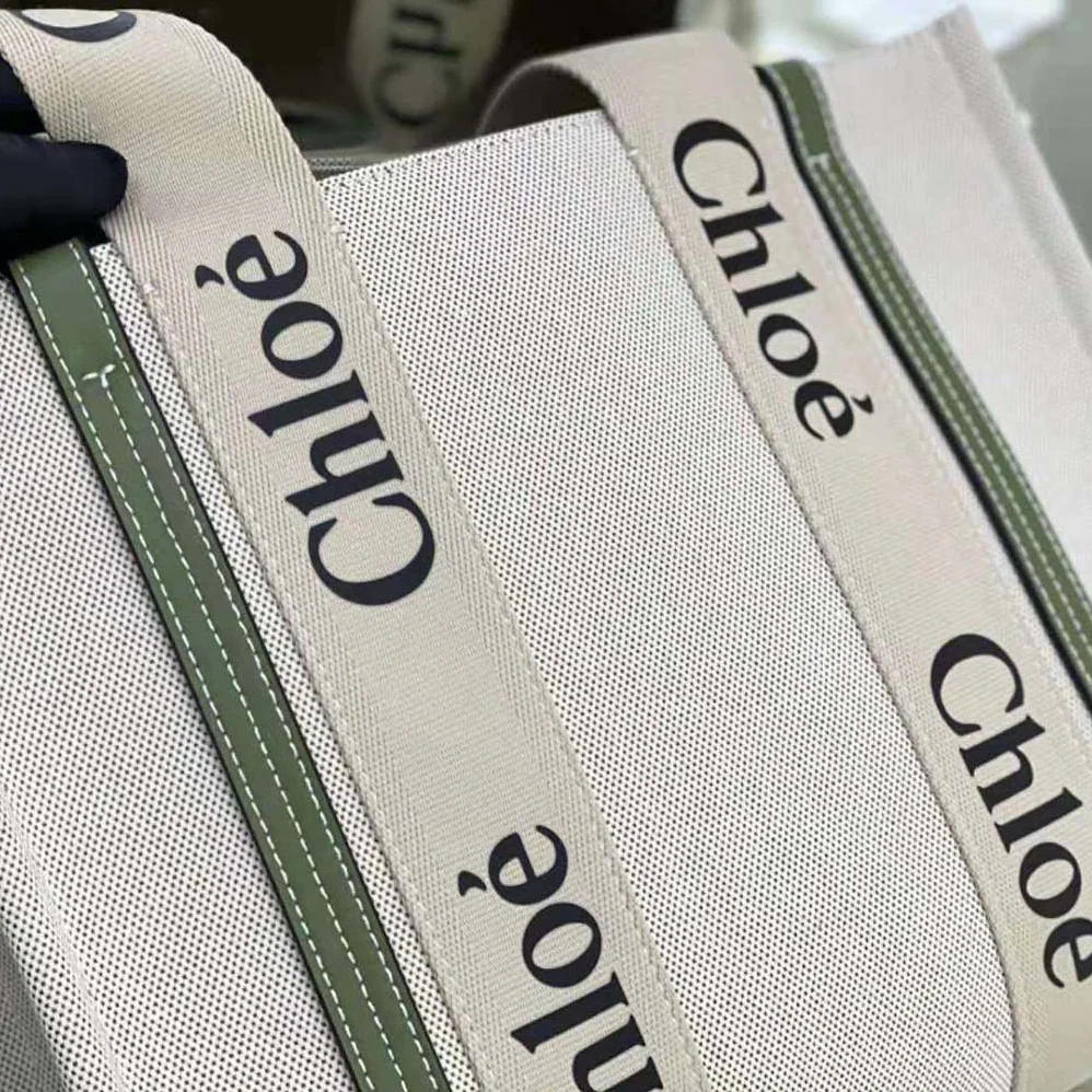 Chloe Medium Woody Tote Bag in Cotton for Women in Green Chloe Medium Woody Tote Bag in Cotton for Women in Green