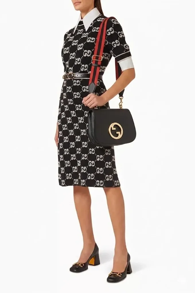 Gucci Blondie Medium Shoulder Bag in Black Gold Hardware Gucci Blondie Medium Shoulder Bag in Black Gold Hardware