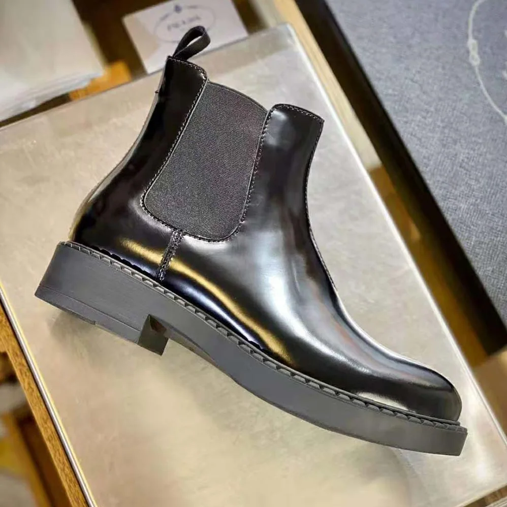 Prada Brushed Calf Leather Chelsea Boots in 40 mm Heel for Men Prada Brushed Calf Leather Chelsea Boots in 40 mm Heel for Men