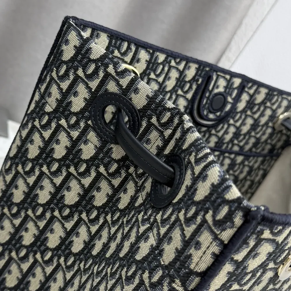 Dior Medium Shopping Bag Blue Dior Oblique Jacquard for Women