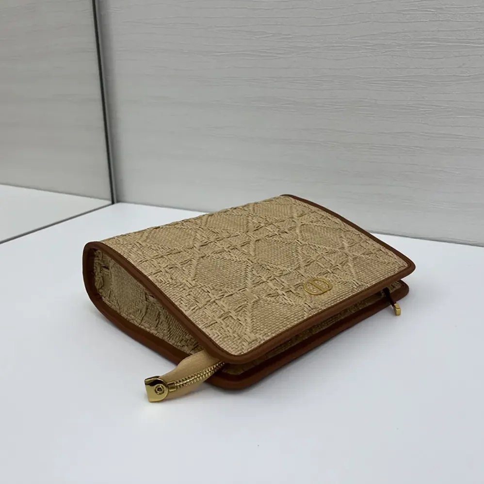 Dior 30 Montaigne Dea Pouch Natural Cannage Raffia for Women Dior 30 Montaigne Dea Pouch Natural Cannage Raffia for Women