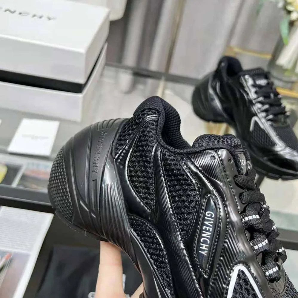 Givenchy TK-MX Runner Sneakers in Mesh for Unisex in Black Givenchy TK-MX Runner Sneakers in Mesh for Unisex in Black