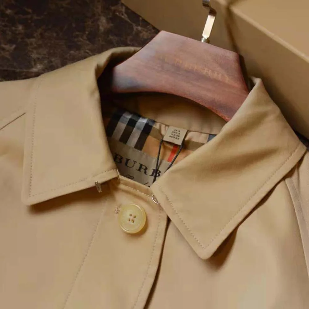 Burberry The Camden Car Coat for Women Burberry The Camden Car Coat for Women