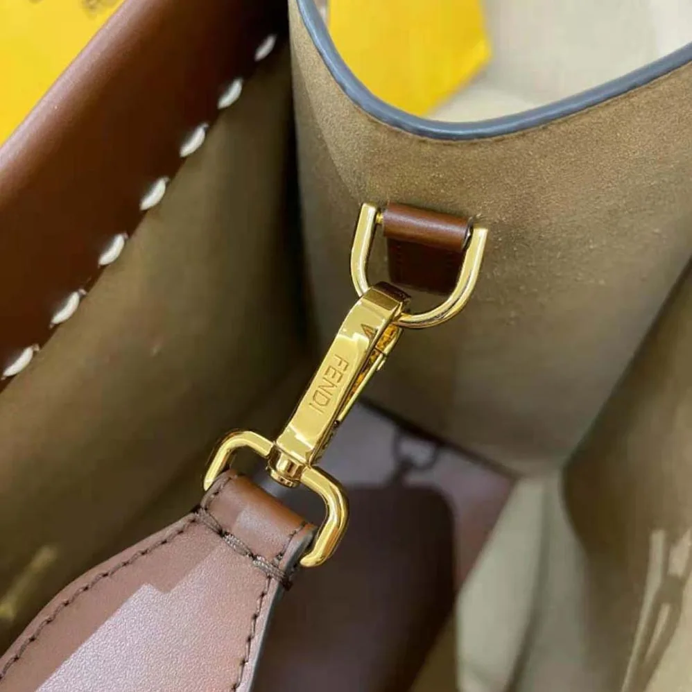 Fendi Sunshine Medium Leather Shopper for Women in Maroon