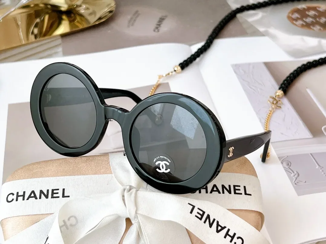 Chanel Round Sunglasses Black Chanel Round Sunglasses Black