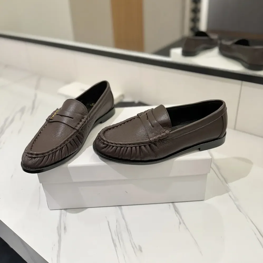 Saint Laurent YSL Le Loafer Supple in Matte Leather for Unisex