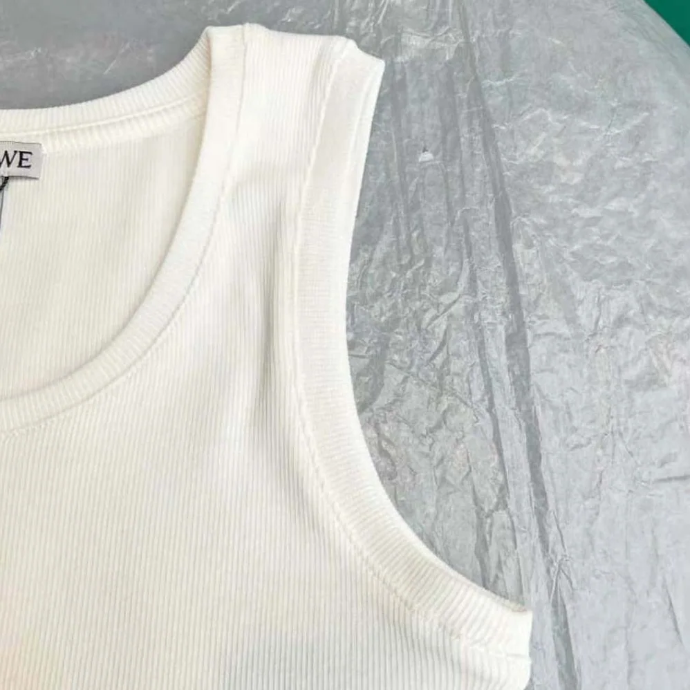 Loewe Cropped Anagram Tank Top in Cotton for Women in White Loewe Cropped Anagram Tank Top in Cotton for Women in White
