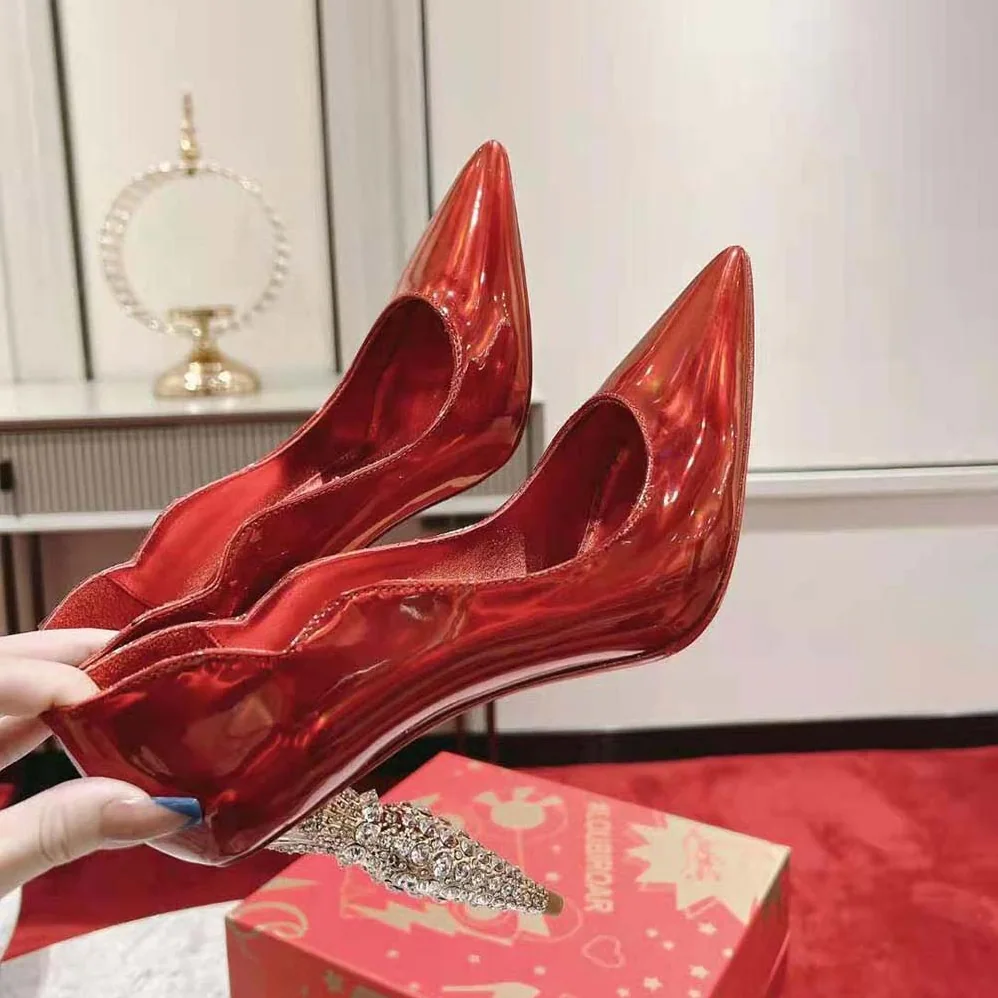 Christian Louboutin Lipstrass Pump 100 mm Heel Height for Women in Red Christian Louboutin Lipstrass Pump 100 mm Heel Height for Women in Red