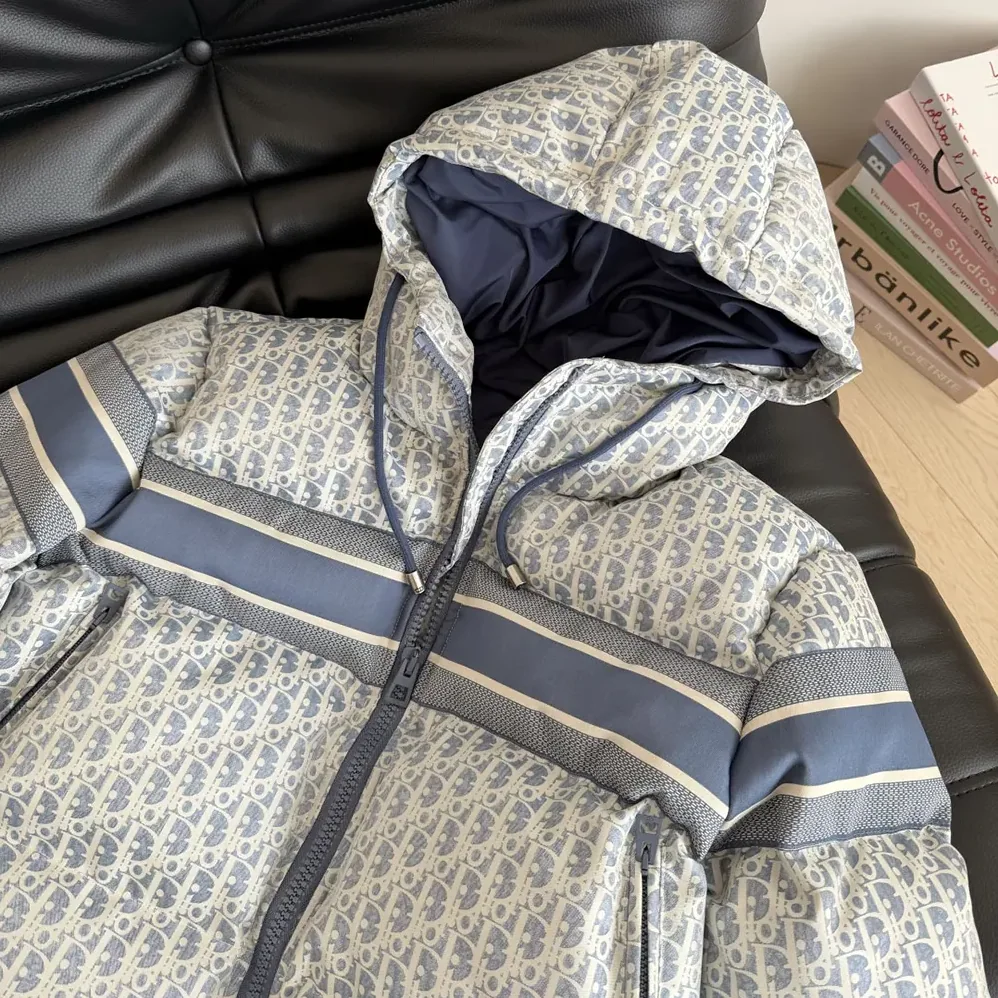 Dior DiorAlps Cropped Puffer Jacket with Hood Blue and White Dior Oblique Quilted Technical Taffeta for Men