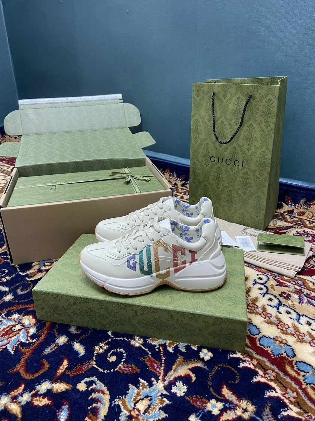 Gucci Rhyton Sneakers With Glitter White Ivory for Men