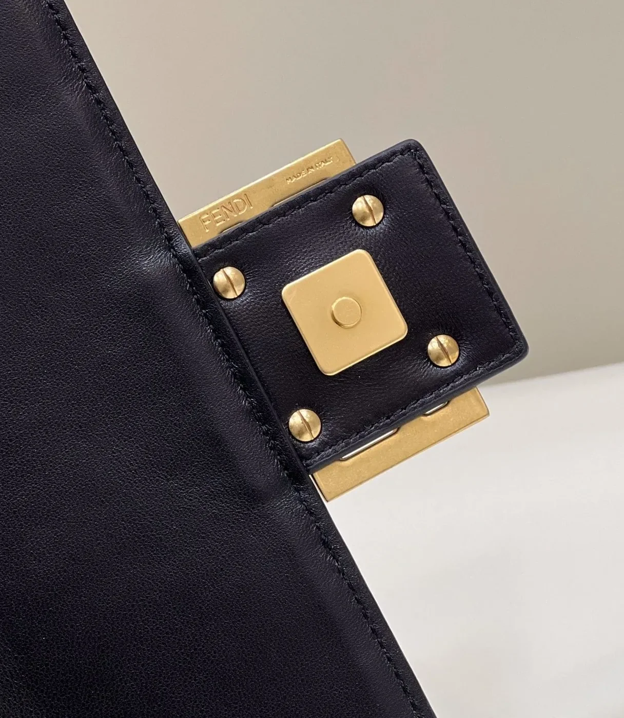 Fendi Baguette Black