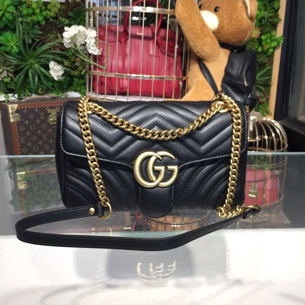 Gucci GG Marmont Small Matelassé Shoulder Bag Black /
