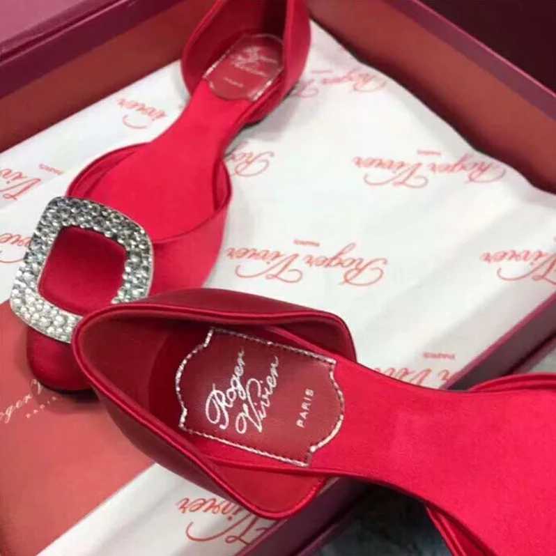Roger Vivier Shoes Chips Ballerinas for Women in Red Roger Vivier Shoes Chips Ballerinas for Women in Red