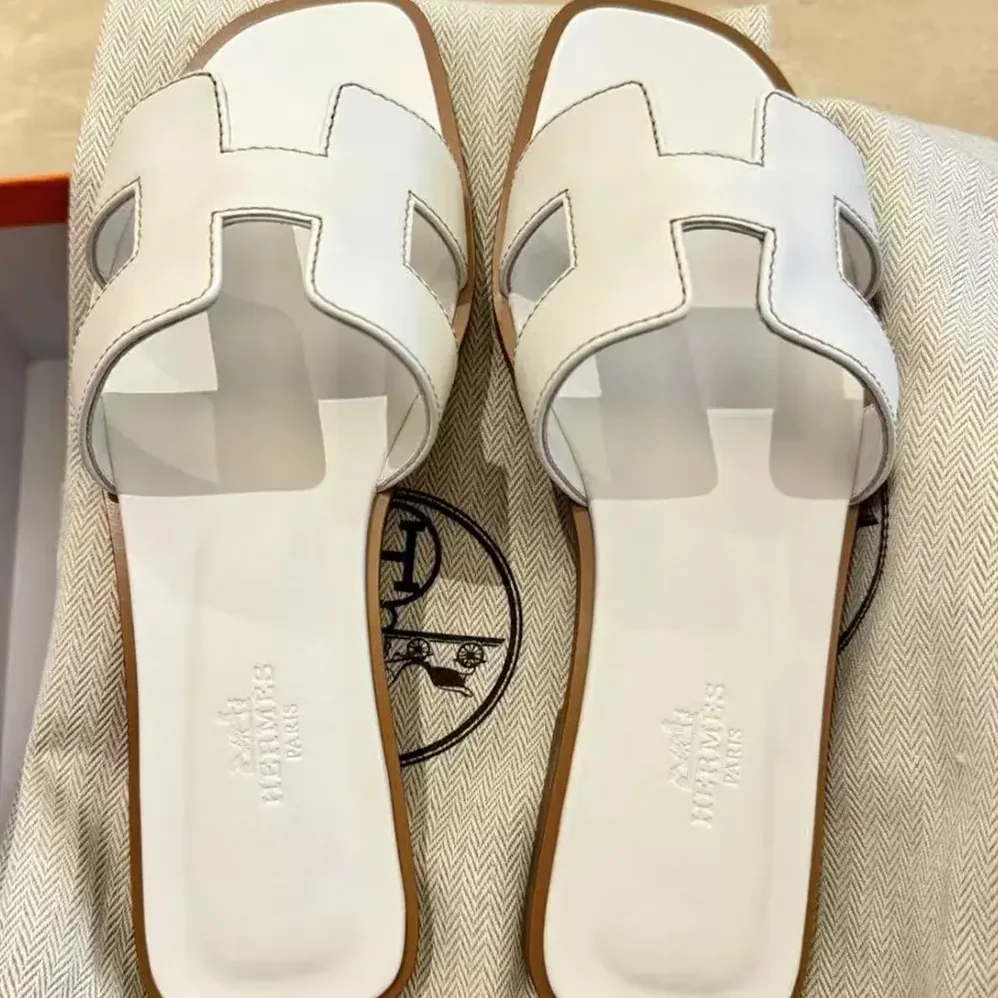 Hermes Oran Sandal for Women in White Hermes Oran Sandal for Women in White
