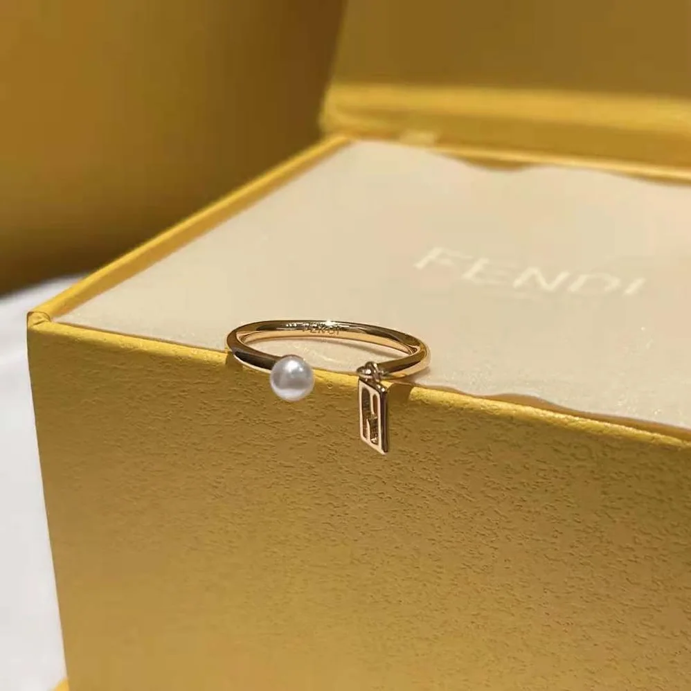 Fendi Baguette Ring Gold for Women in Colored