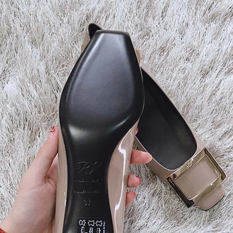 Roger Vivier Belle Vivier Trompette Pumps Patent Leather-4.5cm for Women